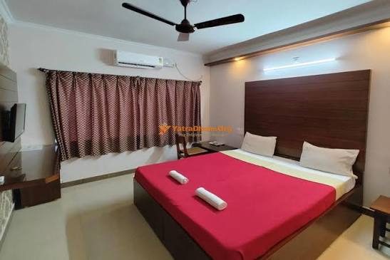 Sharadha Home Stay